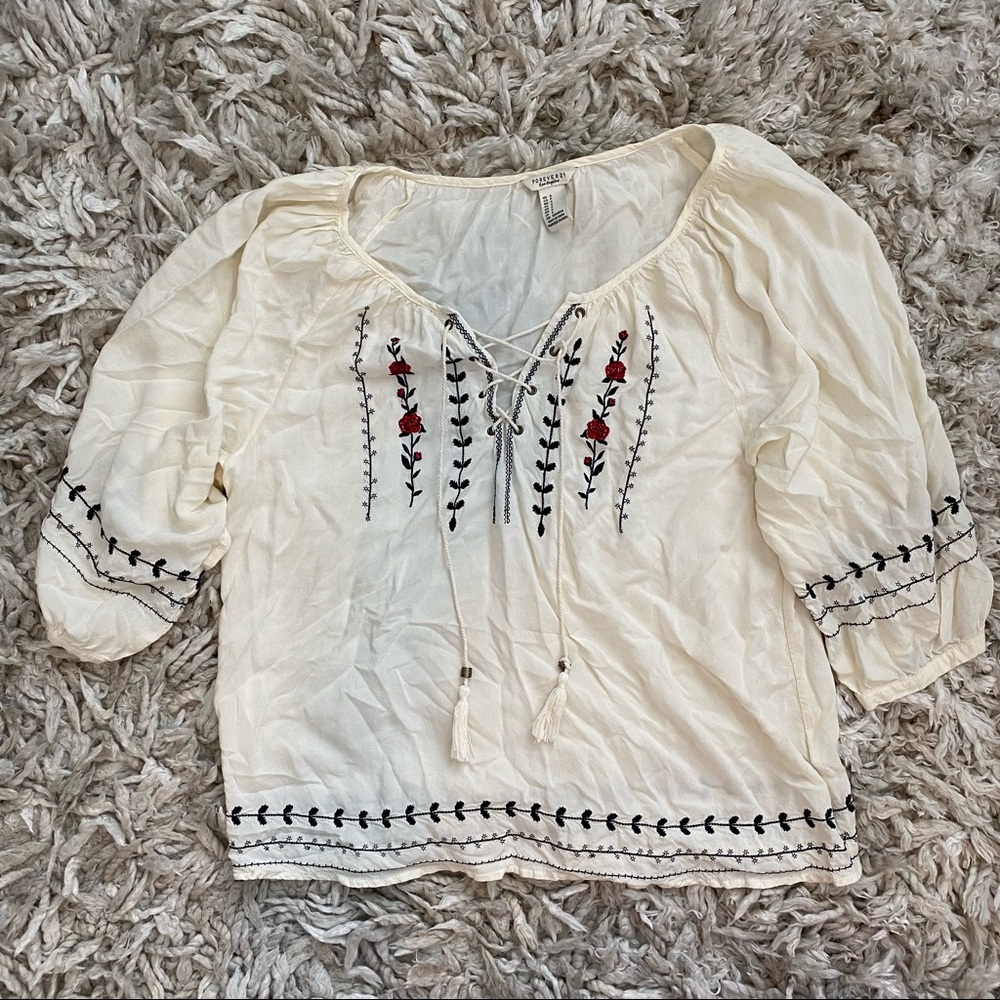Forever 21 Cream peasant top with embroidered details, size S